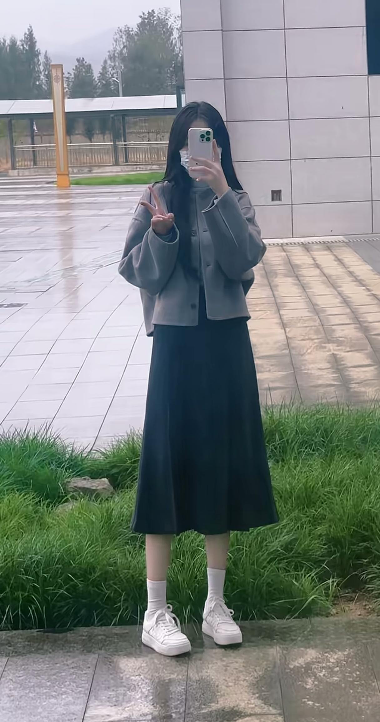 想，都是问题
做，才是答案
输在犹豫，赢在行动
人生差距往往只在一念之间
犹豫让