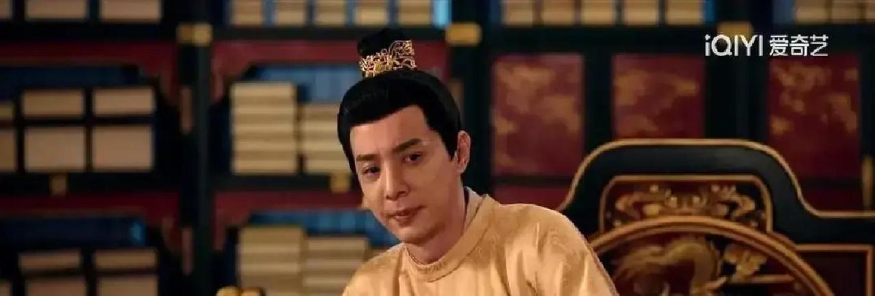 别信宫斗剧那一套。真正要命的毒，写在制度里。
 
公元712年，一个叫元氏的宫女