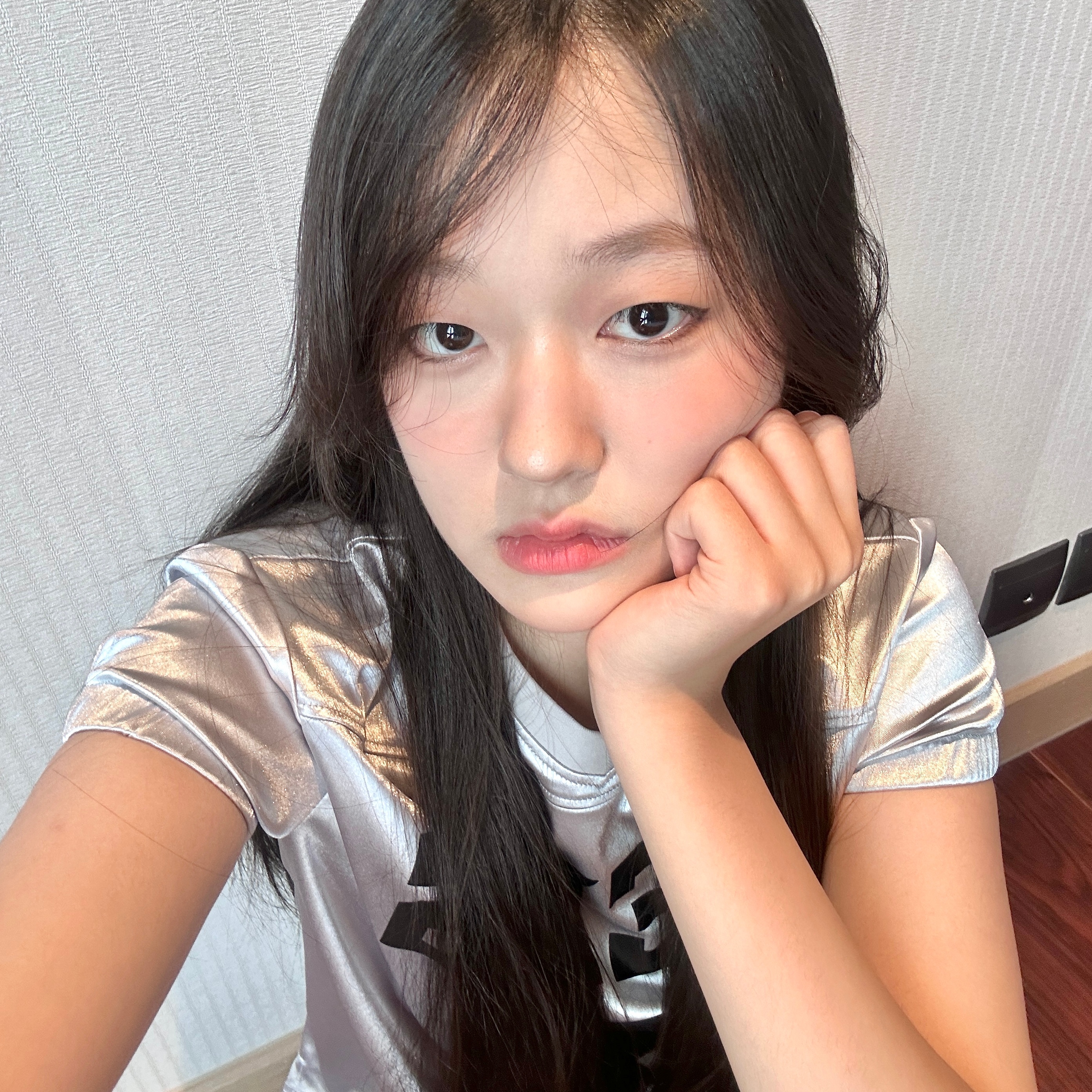 ଘ(੭ˊ꒳ˋ)੭✧ ​​​