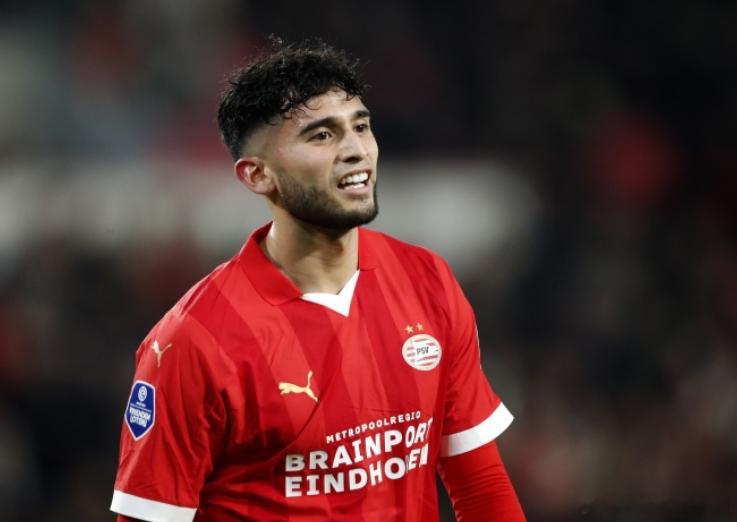 据天空体育报道，富勒姆已经提出2800万英镑报价，希望引进埃因霍温前锋佩皮。本赛