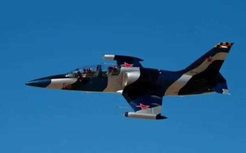 立陶宛说要炸伊朗？俄罗斯卫星通讯社报道，立陶宛总统顾问斯卡伊什吉里特宣称，如果美