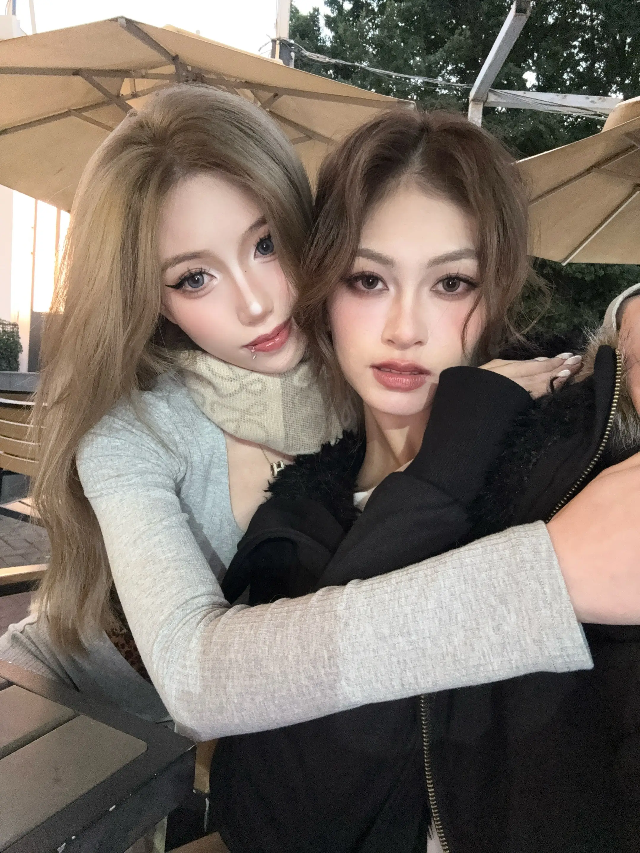 我俩已然骂遍全世界啦哈哈哈哈哈哈。