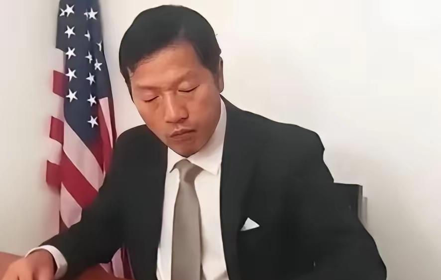 2018年，东北一高校教授卖掉北京房产，携领全家赴美定居，走前怒放“豪言”：中国