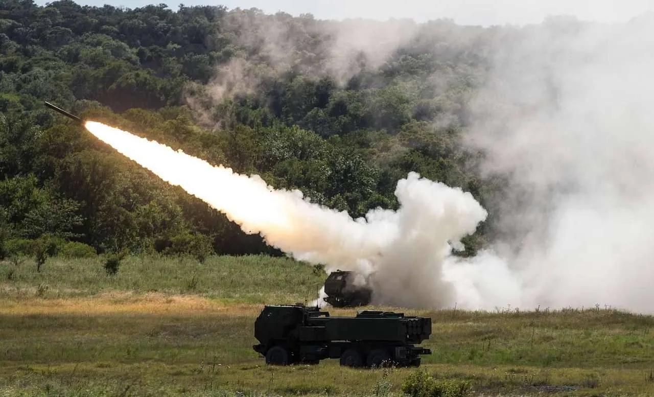 美媒:国会共和党人正在阻止为乌克兰生产导弹所需的资金 美国共和党议员阻止为乌克兰