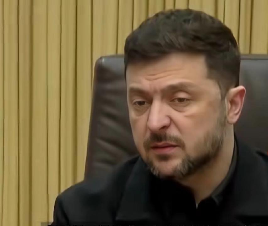 乌克兰的命运，掌握在泽连斯基手里，而泽连斯基的命运又掌握在谁的手里呢？现在泽连斯