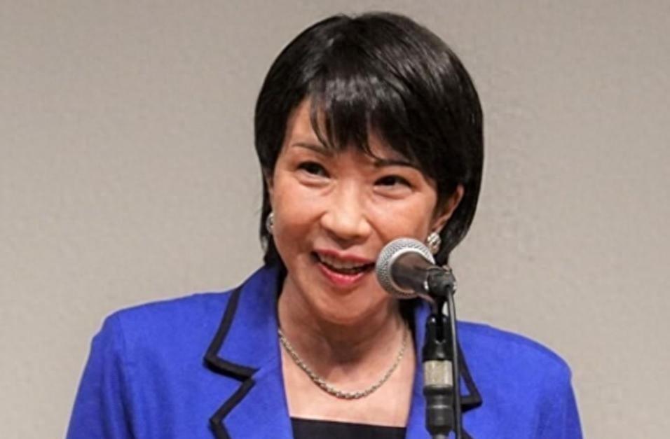 美国在赌，中国也在赌，美国赌中国不敢武力统一台湾，不敢打日本，而中国则在赌美国不