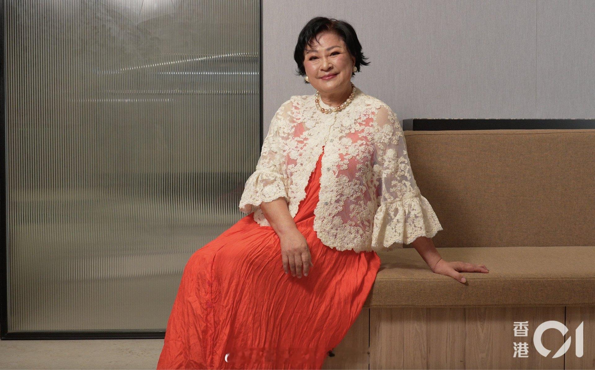 专访｜ 黄淑仪离婚后带6千蚊去加国 零下60度为人挂衫赚生活费 | 香港01黄淑