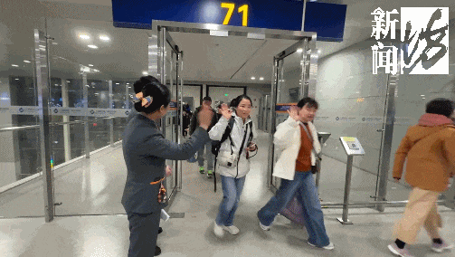 2026年3月5日，暌违数日的迪拜至中国航线正式恢复，阿联酋航空EK304航班成