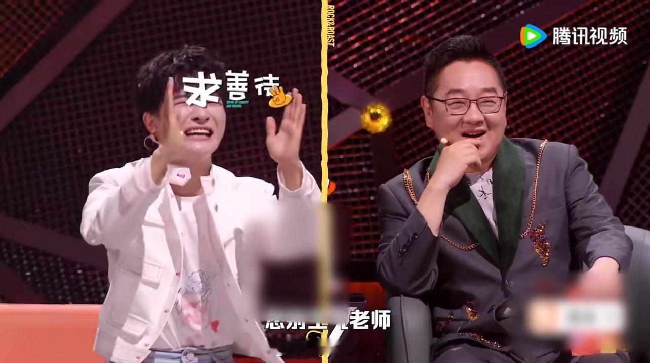 周深帮黄子弘凡打圆场周深打断张绍刚 过于搞笑了 