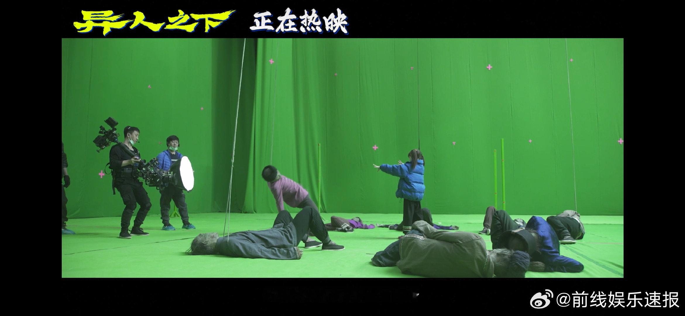 #异人之下傀儡好浓的早八味# 哈哈，看到柳妍妍的傀儡仿佛看到了早八的自己。期待化