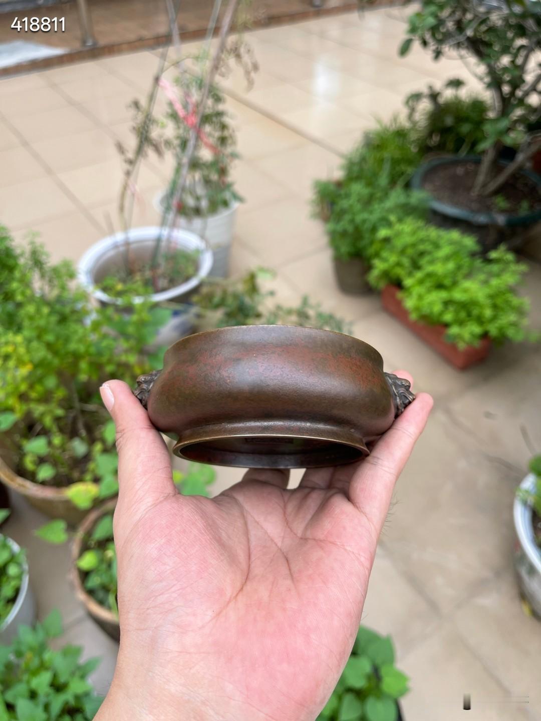 清 大明宣德年制款狮耳铜炉

规格：高4cm，宽11.5cm，口径9.3cm，重
