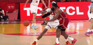 广东这边估计也要结束喽。山西男篮vs广东男篮