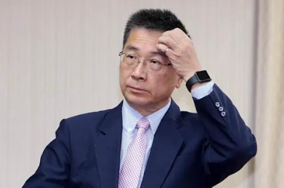 这下不用洗了，
因为岛上民进党秘书长徐国勇公开表示，它们就是日本人！
 
这样的