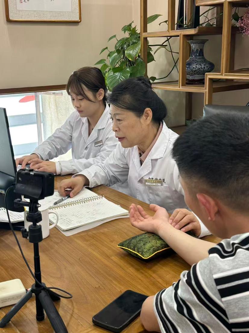 别让手淫耗尽你所有阳气，收手还能救，拖延必报废！


很多人仗着年轻，肆意放纵，