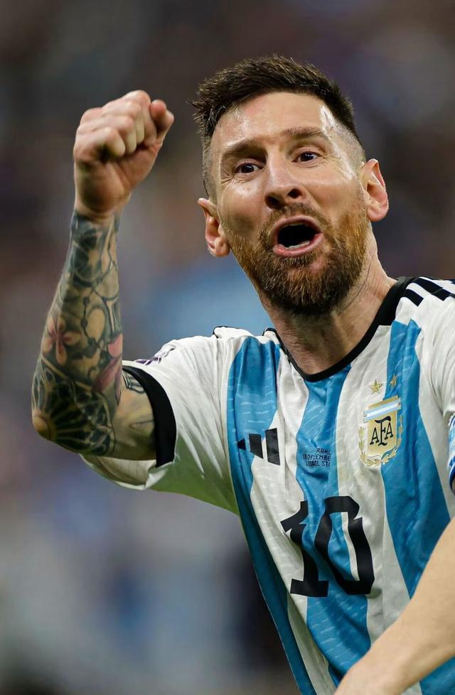 梅西：期待再战世界杯！不想成为球队负担，状态良好就会出战
梅西在接受《每日体育报