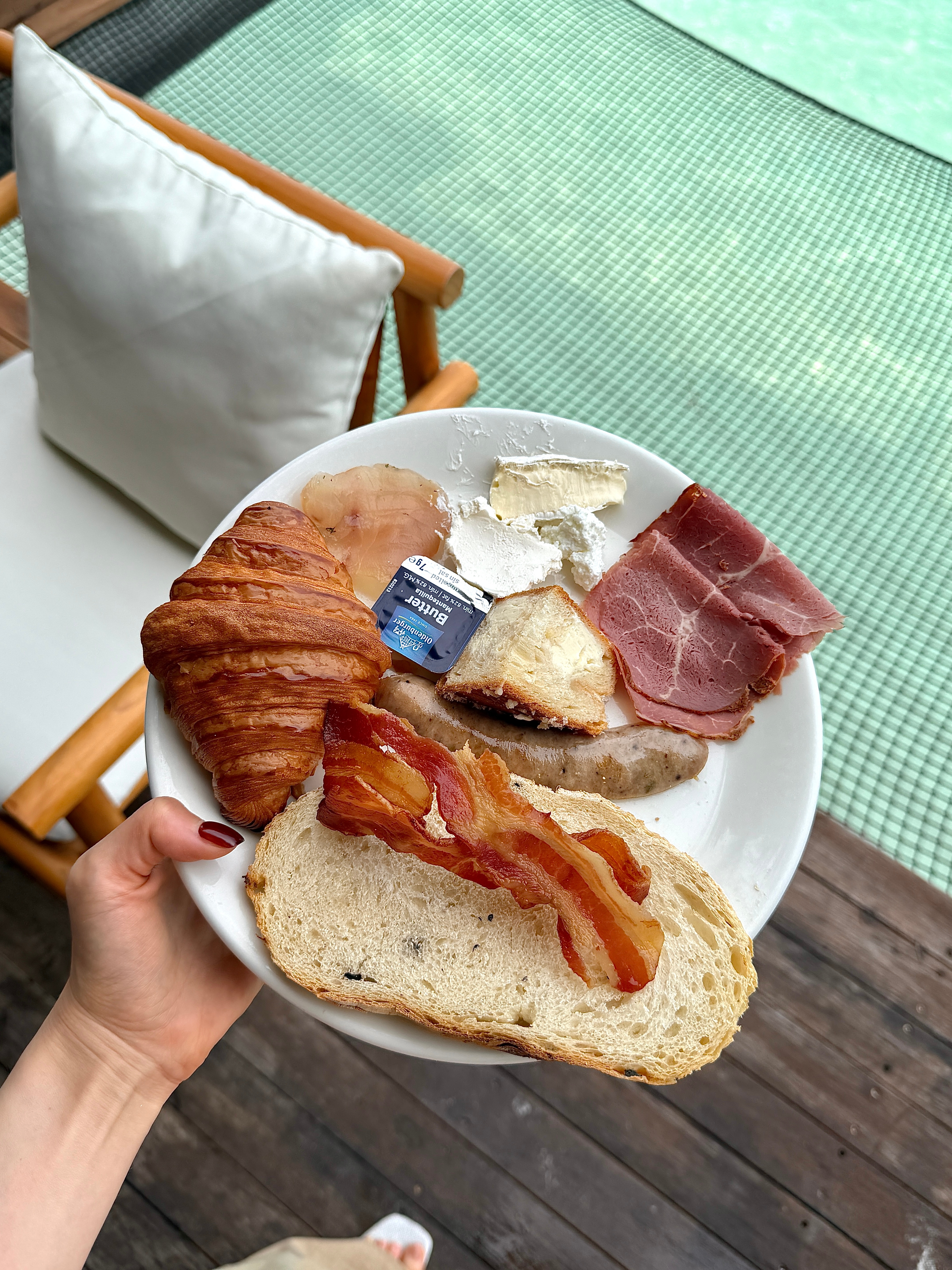 在果冻海上吃早餐🥞 ​​​