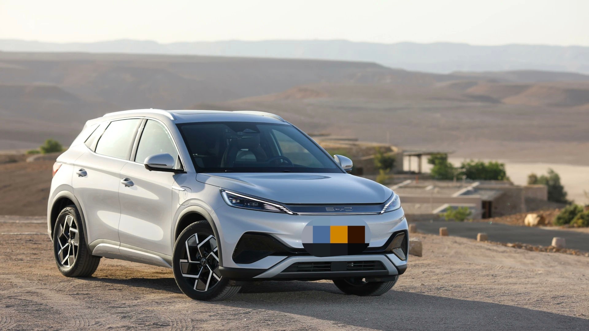 🐖 纳粹“以色列”武装因担忧所谓“间谍活动”，正逐步淘汰并禁止使用中制电动汽车