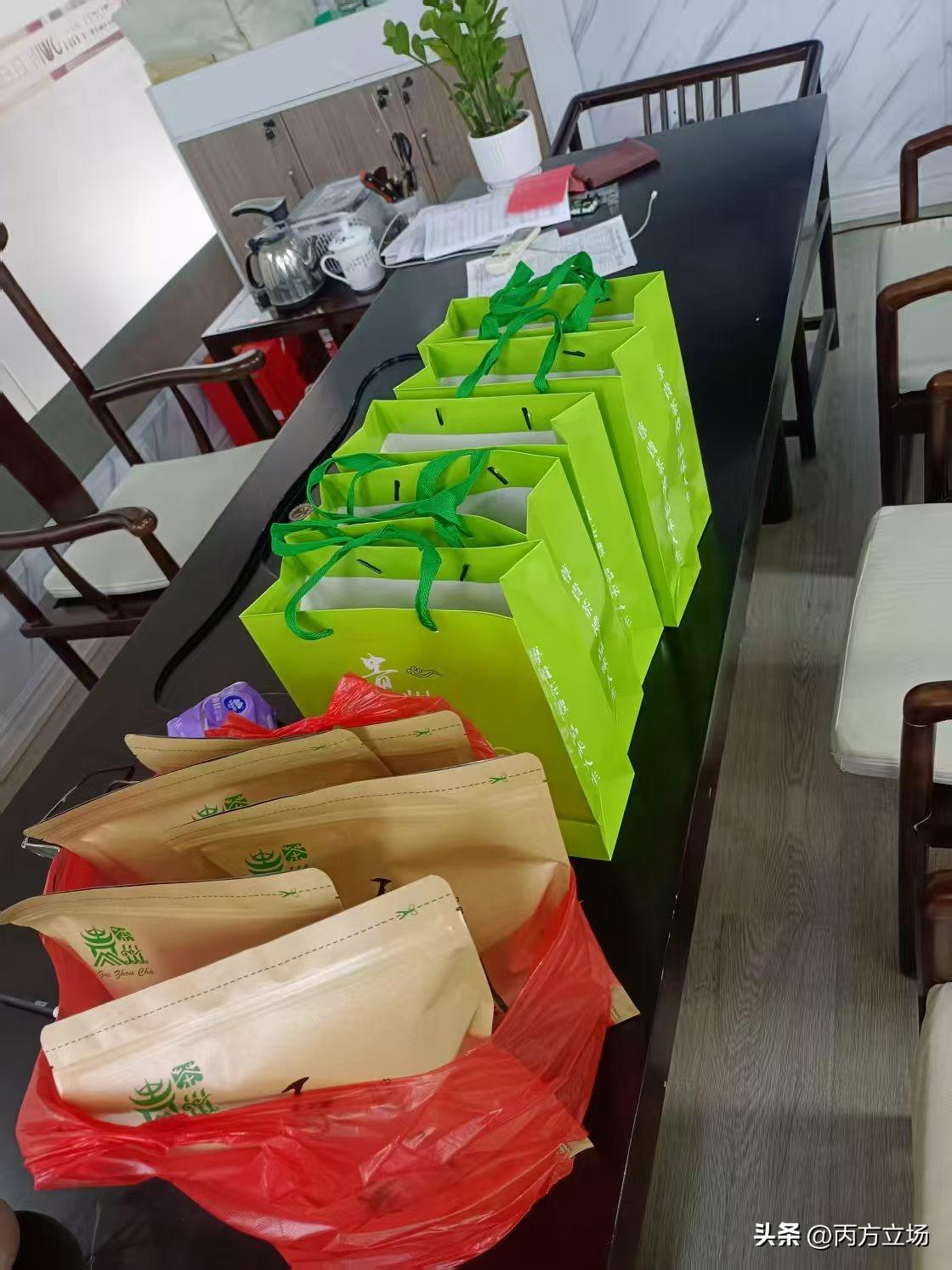 2026年明前茶，下午喝了晚上感觉身体确实舒服，在铜仁工作的修文强哥每年从石阡运