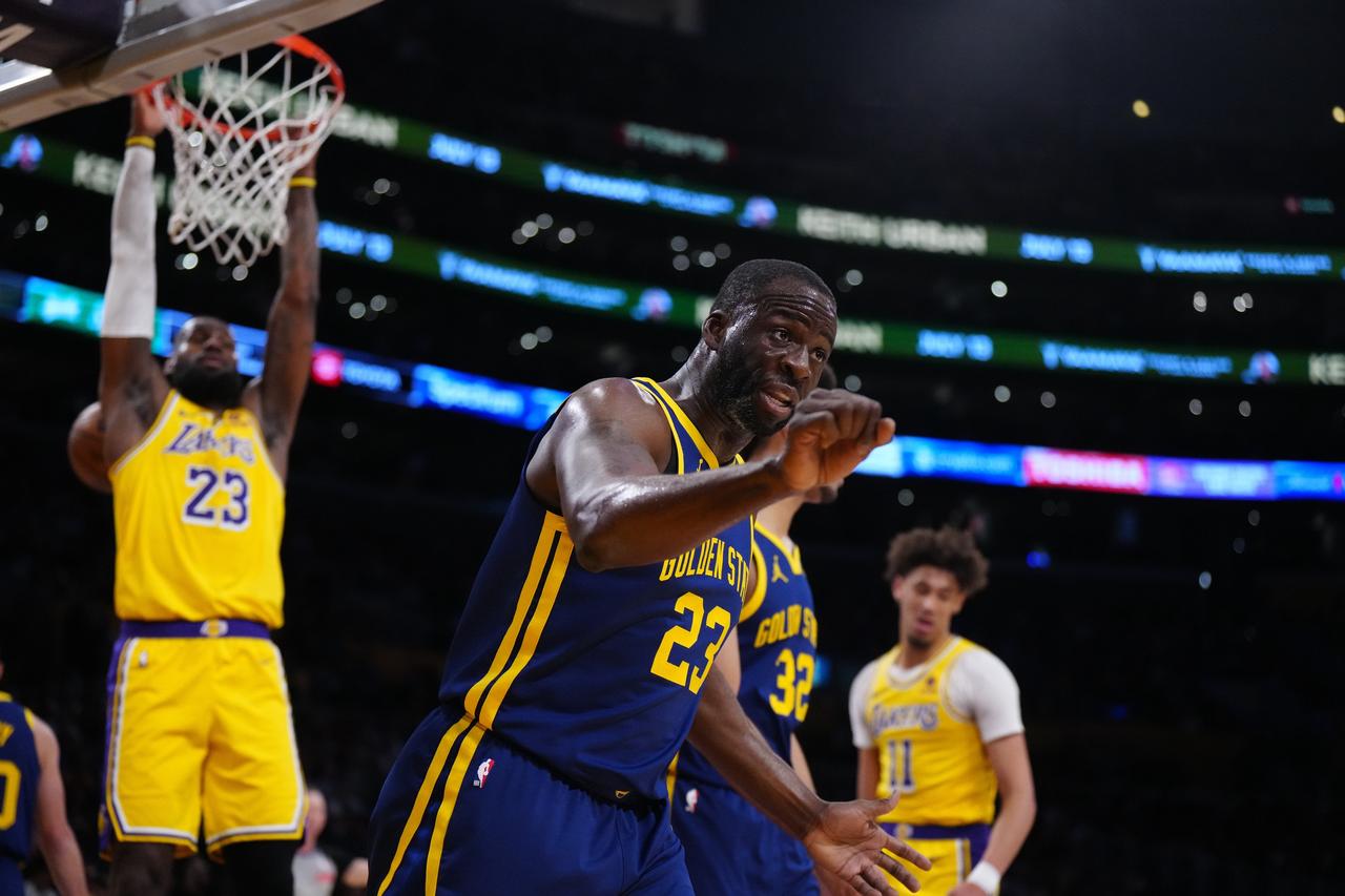 格林会追随詹姆斯，2700万，他又不傻！
前NBA球员霍里谈到了格林，他认为詹姆