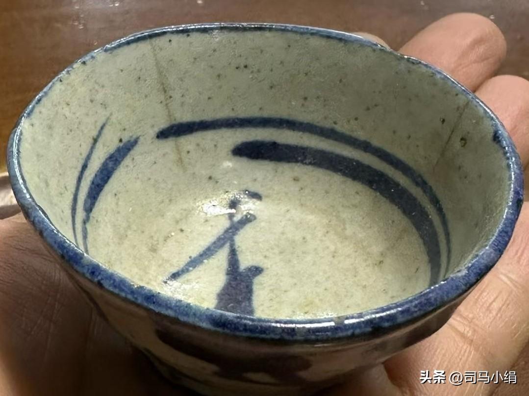 新年爱好打卡请教一下老师们！这只碗是哪个朝代的？