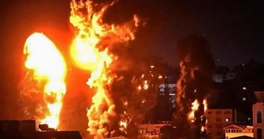 报复美军！伊朗军方凌晨发布重大信息。

4月20日伊朗武装部队哈塔姆安比亚中央总