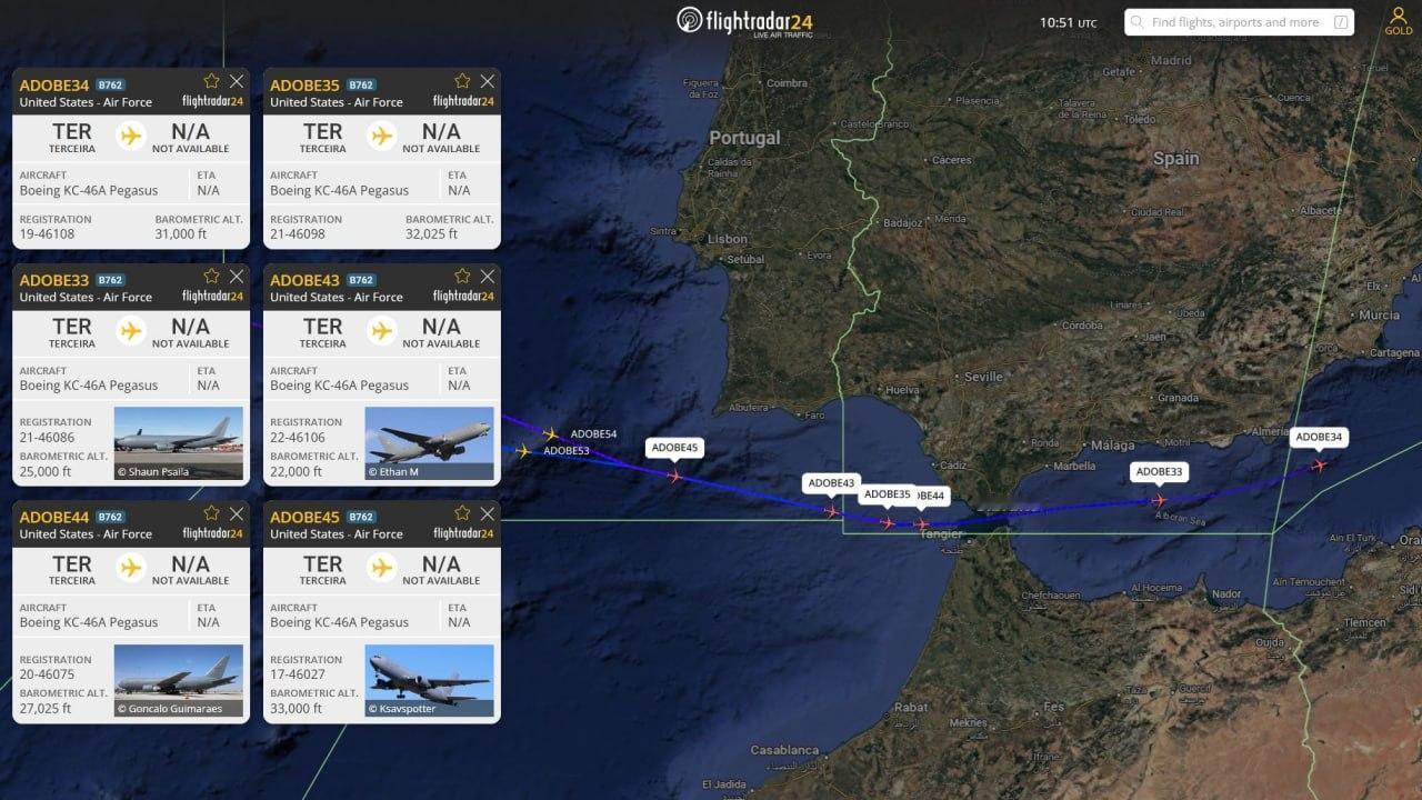 美国海军陆战队第312战斗机中队的12架舰载F/A-18C“大黄蜂”战斗机，于拉