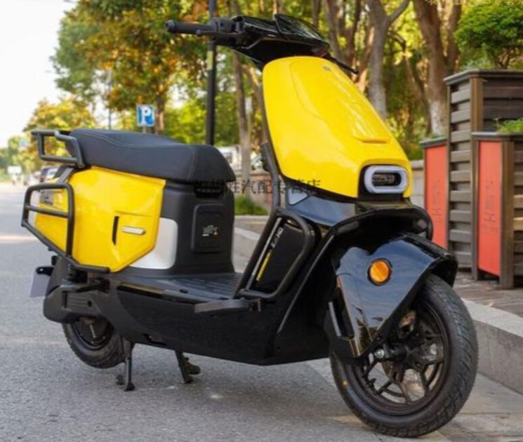 3000-4000元电动车闭眼冲！小牛/九号/极核实测

预算3000-4000