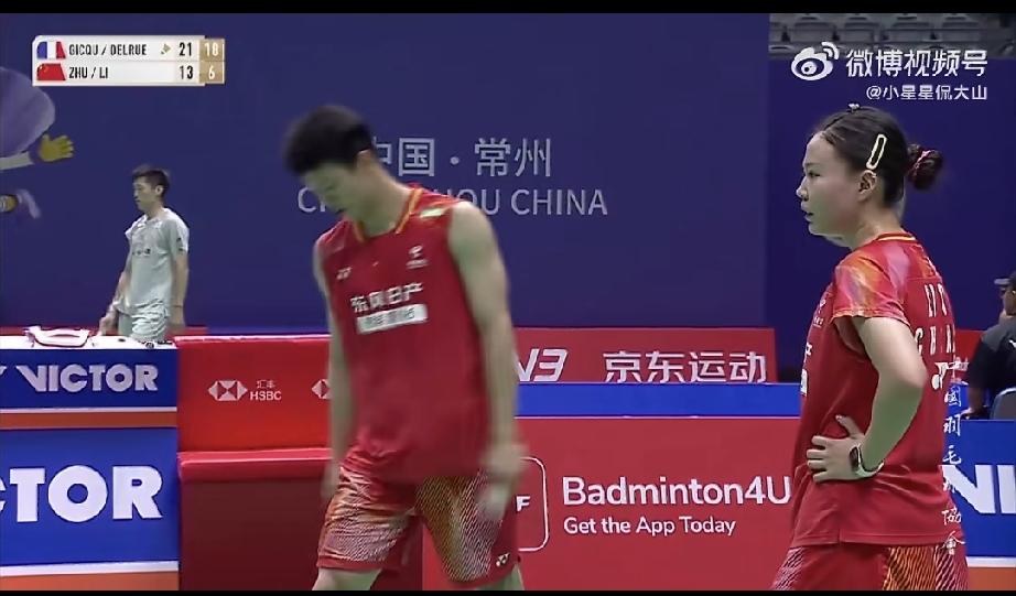 中国公开赛国羽开门黑!
7月21日，最后一站21分制的超级1000中国公开赛在常