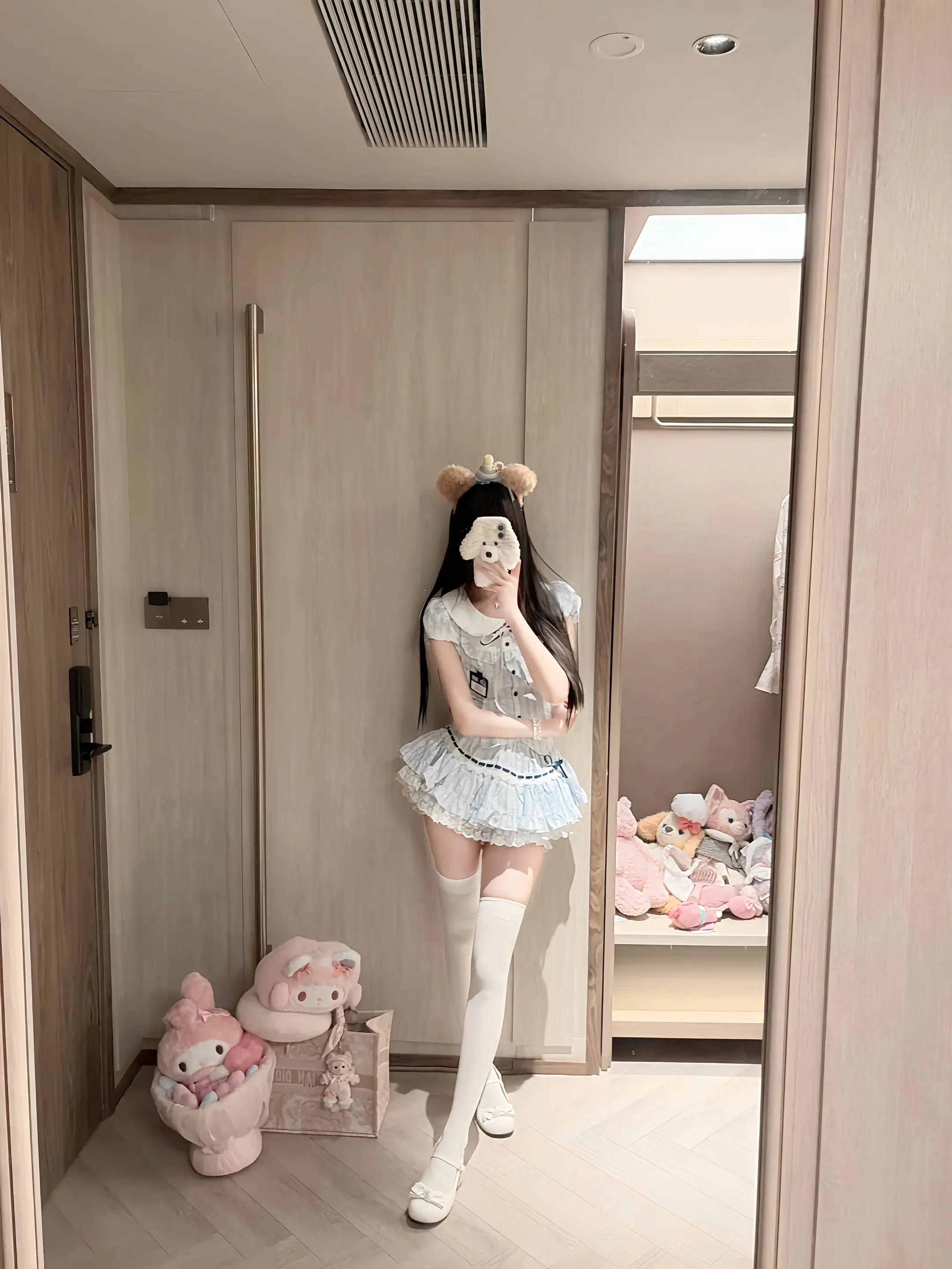 嫌她烦 嫌她事多缠你 你别忘了你长的一般兜里也没几个钱