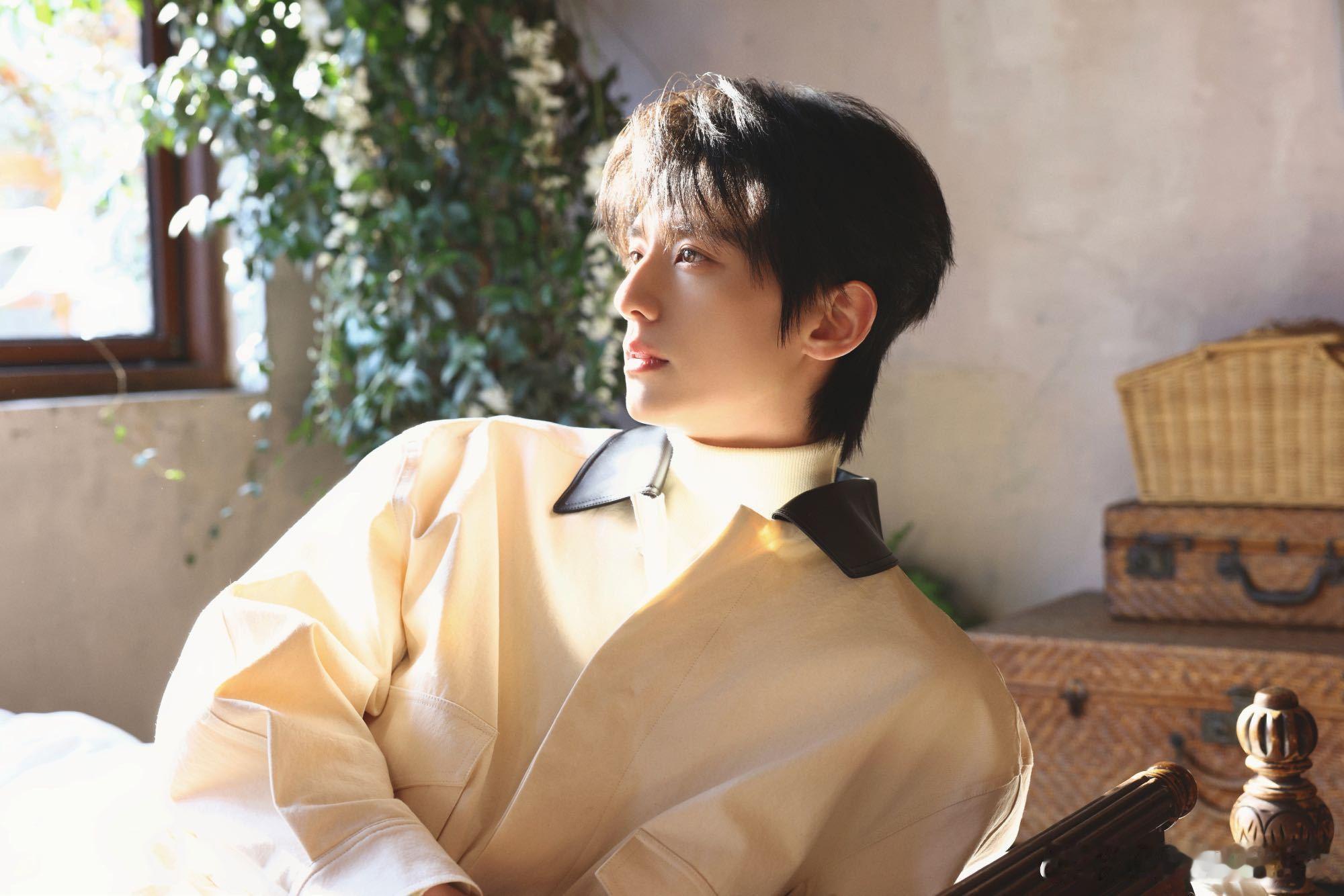 赖伟明本人好帅 谁能拒绝又帅又听话的赖伟明啊！曦光随口提的穿搭建议，他记在心里还