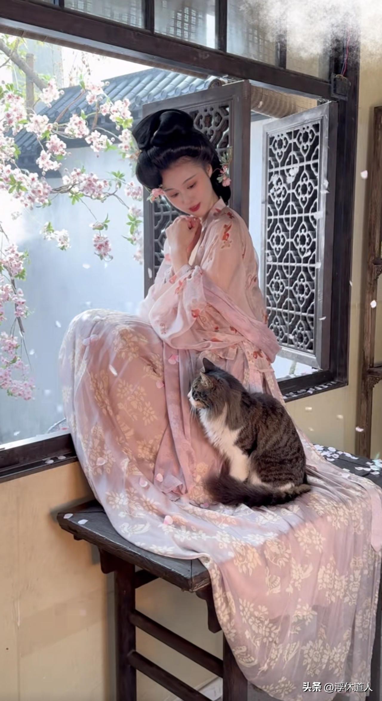 【修行笔记】男人像狗，女人似猫

经过多年来的观察，我发现一个有趣的现象，觉得有