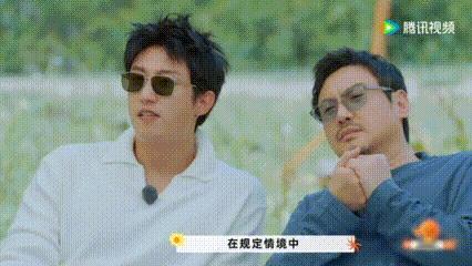 白敬亭转圈摔进王安宇怀里现在就出发你们能想象吗？白敬亭转圈的样子真是又可爱又搞笑