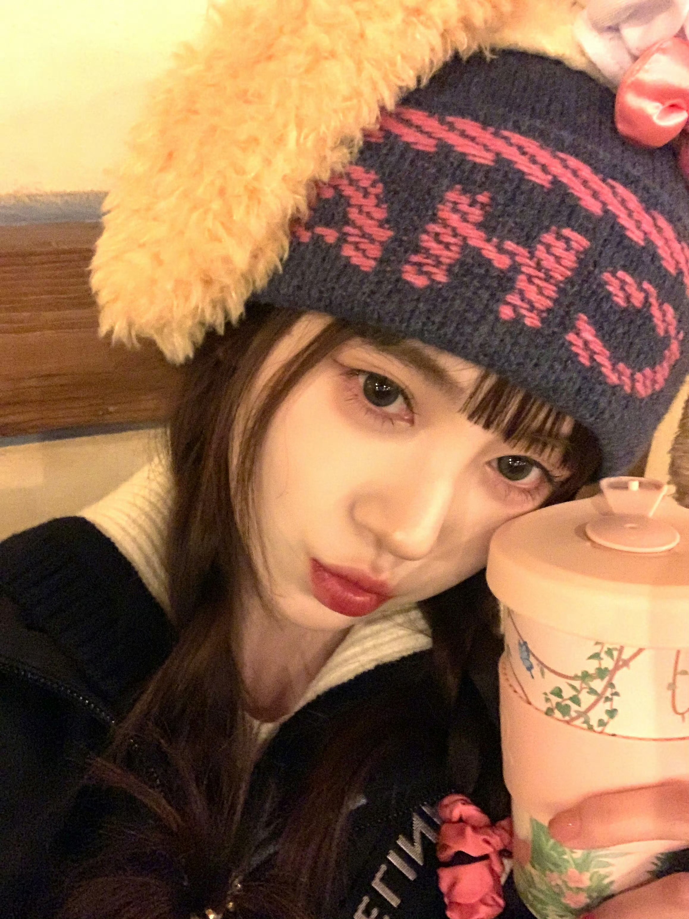 鞠婧祎[超话]  jjy鞠婧祎露芜衣jjy鞠婧祎“爱意在艳阳高照中灿烂  思念在
