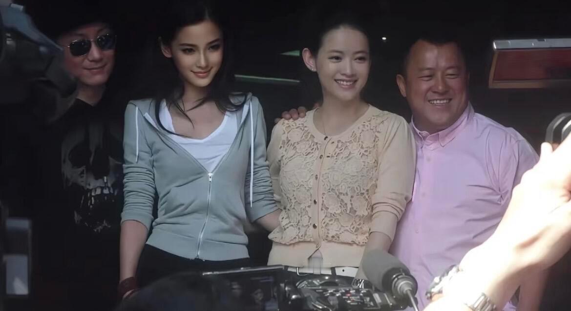 被这张杨颖真的震撼到….. 