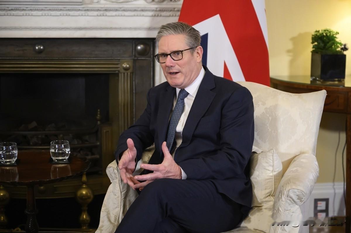 【英国和丹麦首相强调北极安全问题应由北约共同解决】
伦敦时间2026年1月22日