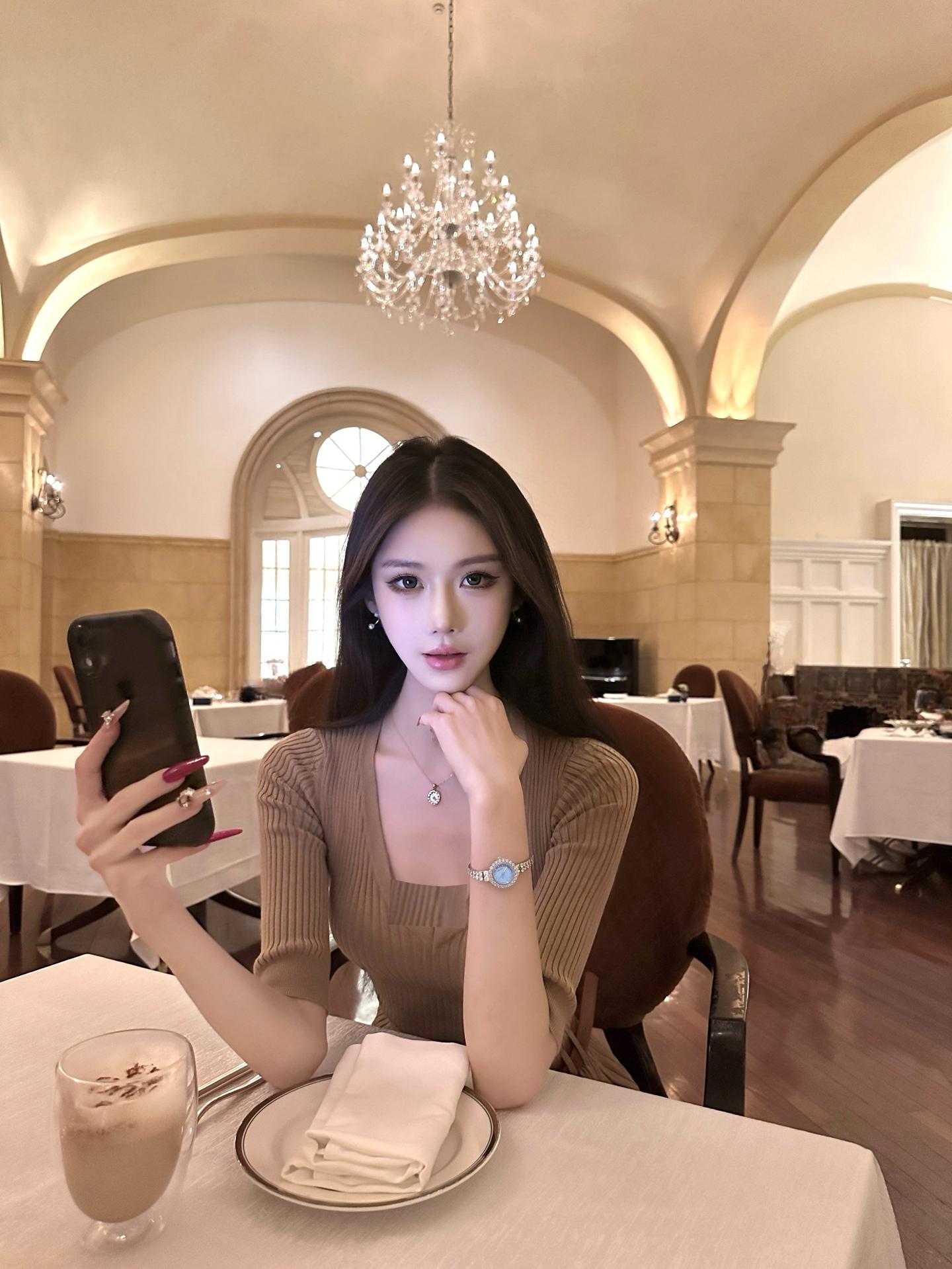 不是说恨我一辈子吗 怎么我勾勾手指你又凑上来了