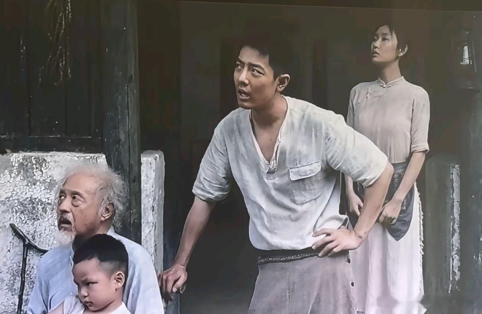 这表情真的笑死人。 