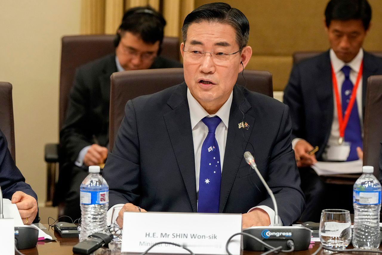 韩国称，俄罗斯向朝鲜提供了防空导弹系统

11月22日，韩国国家安全顾问申元植表
