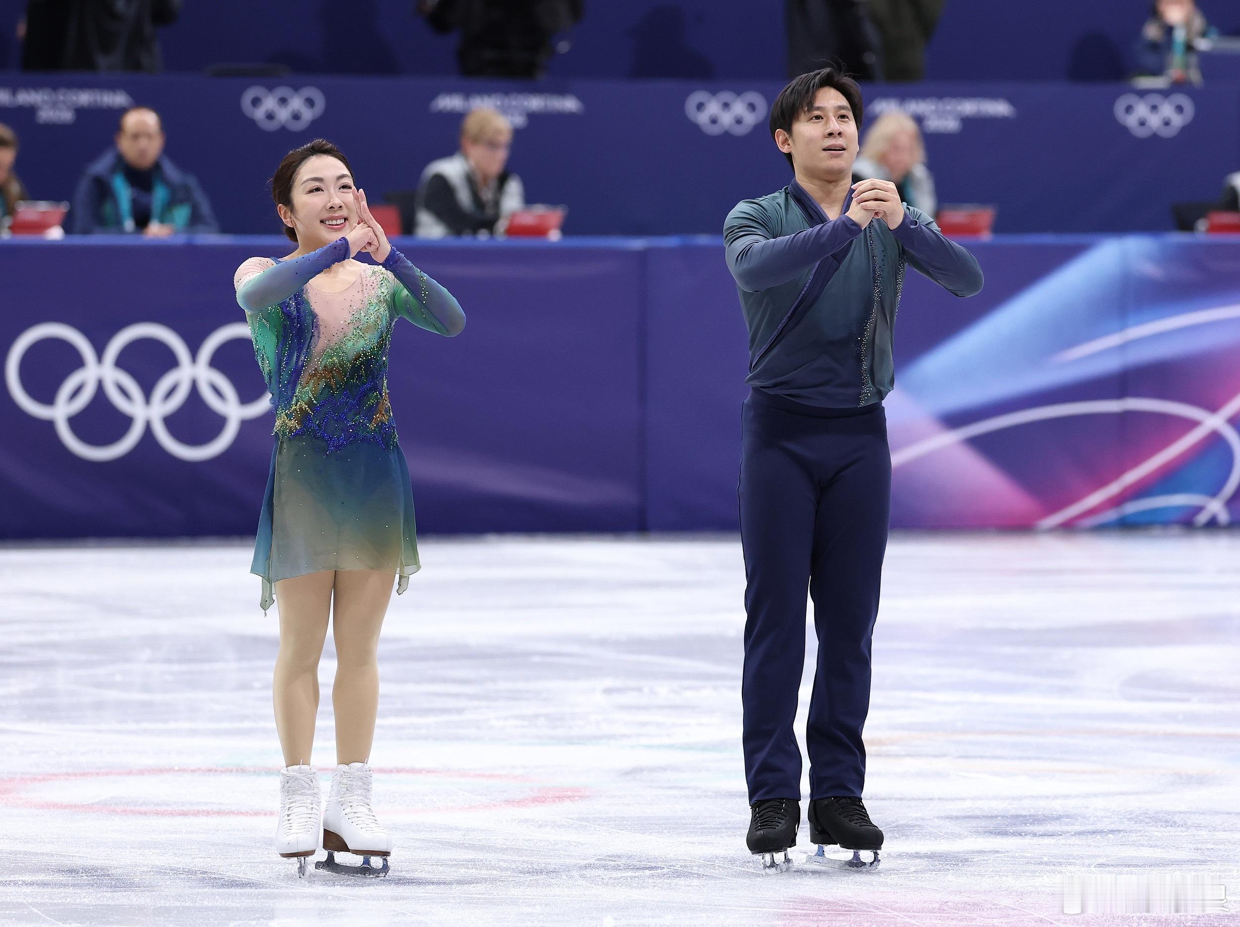 中国国家队祝贺隋文静韩聪冬奥会此刻皆不凡 为了梦想，你愿意付出多少汗水与坚持？米