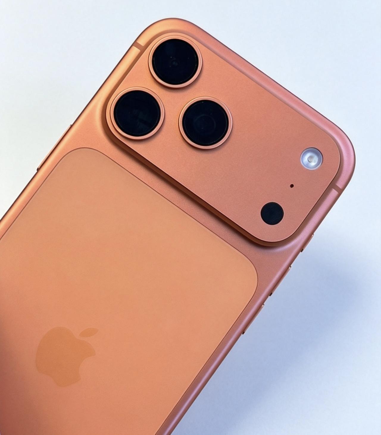 苹果CEO库克：“从具体产品看，iPhone 是中国城市地区最畅销的机型，Mac