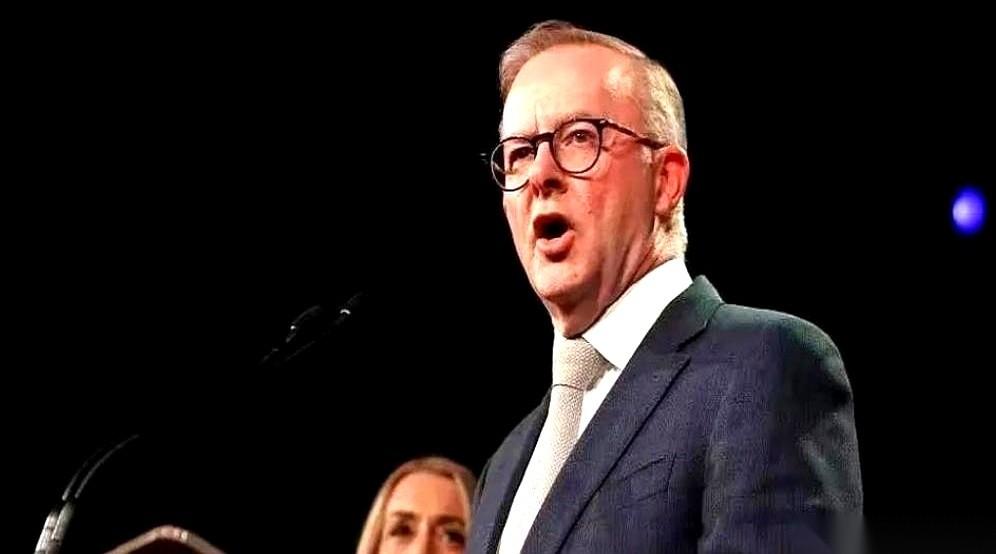 澳大利亚最近这两下操作，真是让人开了眼。
第一件事，一家叫盛和资源的中国公司，十