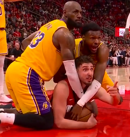 好搞笑的画面  湖人vs火箭