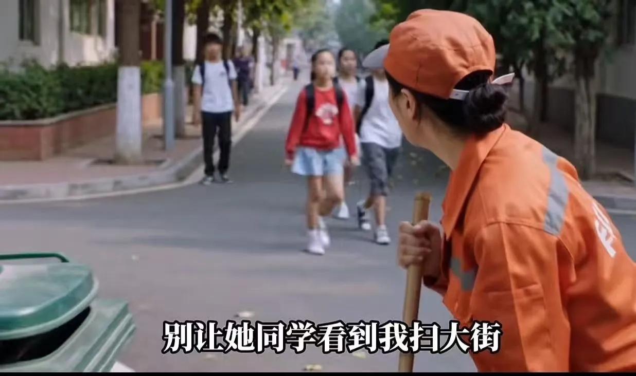 男孩冲动打架背后，藏着让人揪心的真相
 
真的太意外了！看着乖巧的小男孩，突然和