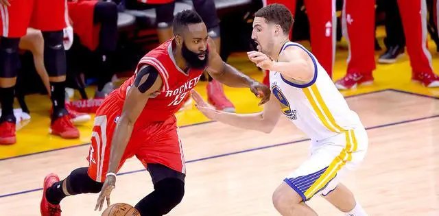 克莱.汤普森：“每次与哈登对位都是一种荣幸。他是NBA有史以来最伟大的得分手和组