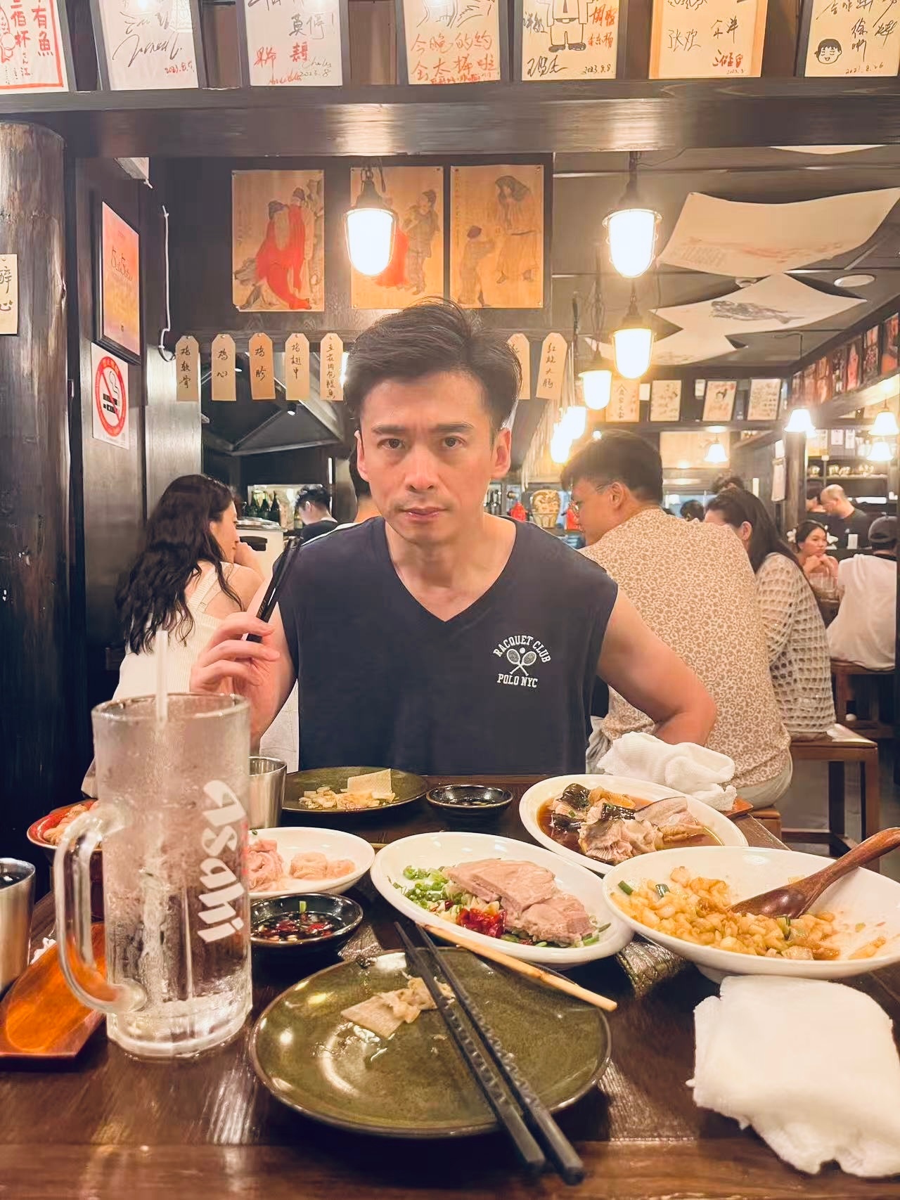 最后一天，最后一场，吃点好的，再熬最后一个夜，下周就要倒时差备战中国赛季喽[努力