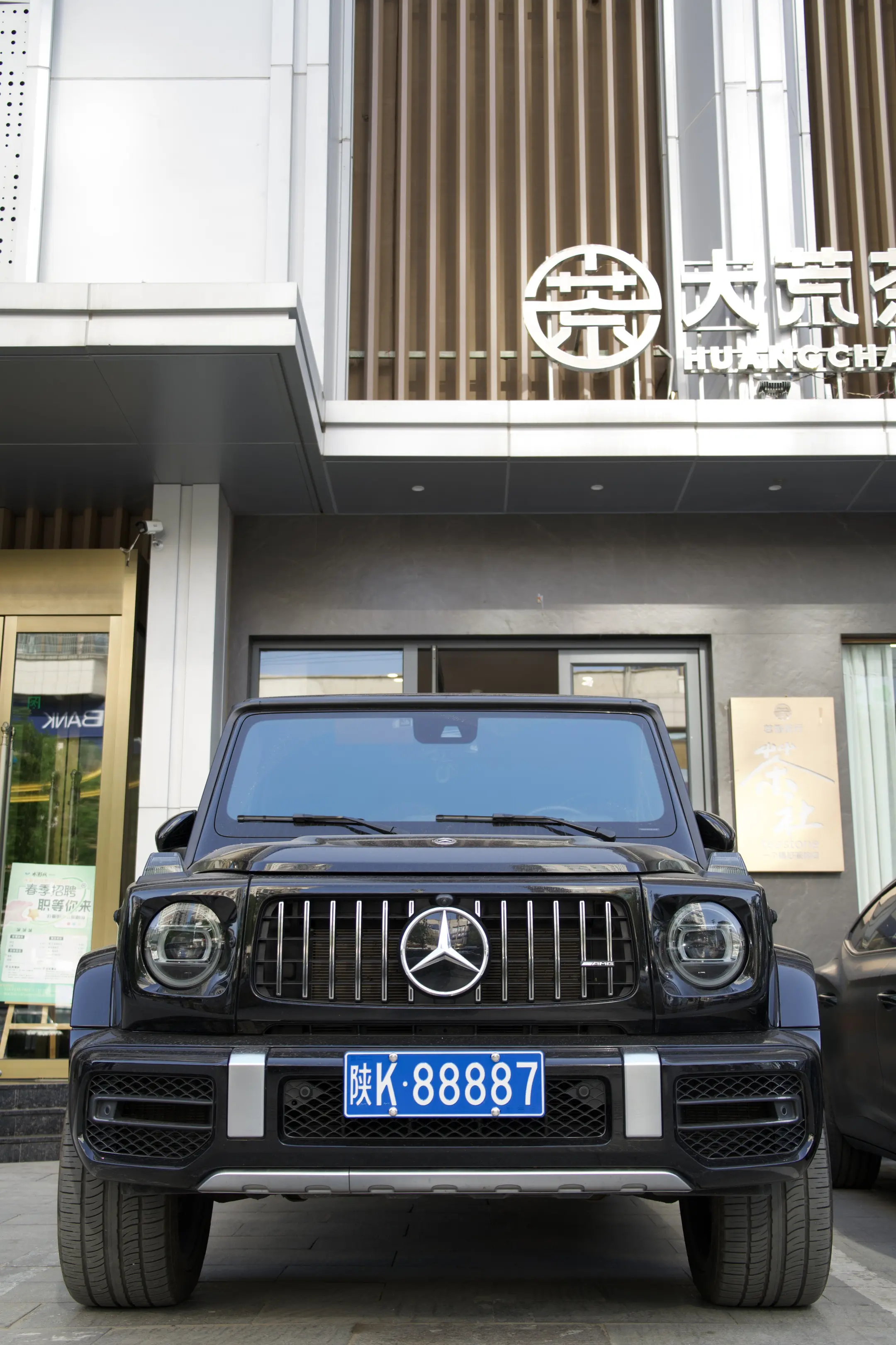 今天用索尼A7C2扫街车文化。🌟出境：神木街头车文化 📷摄影：索尼...
