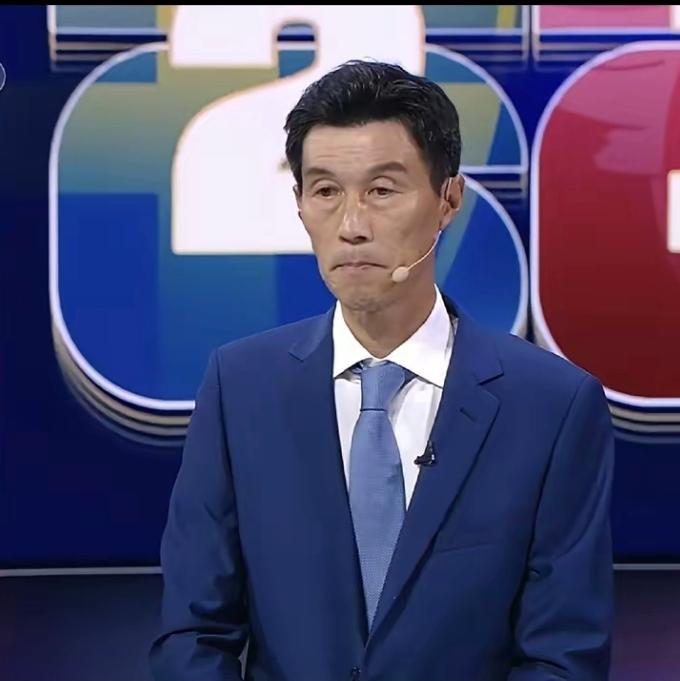 卡塔尔队0:6惨败于意大利队这场比赛，前国脚区楚良跟我的判断基本一致，主裁判对第