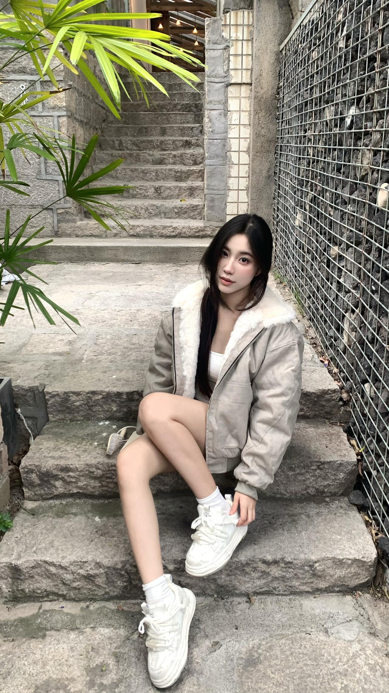 能不能借着天冷的理由 再靠近你一点