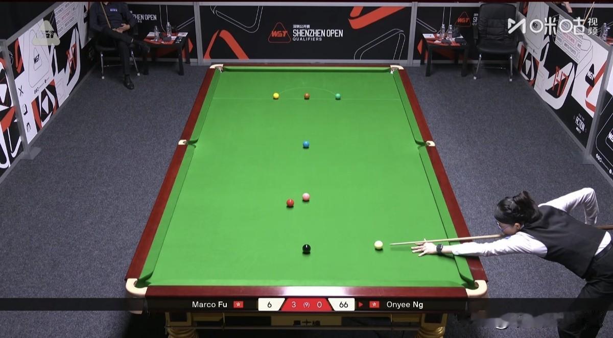 106：6，香港一姐吴安仪终于扳回一局！
      北京时间今天下午，英格兰莱