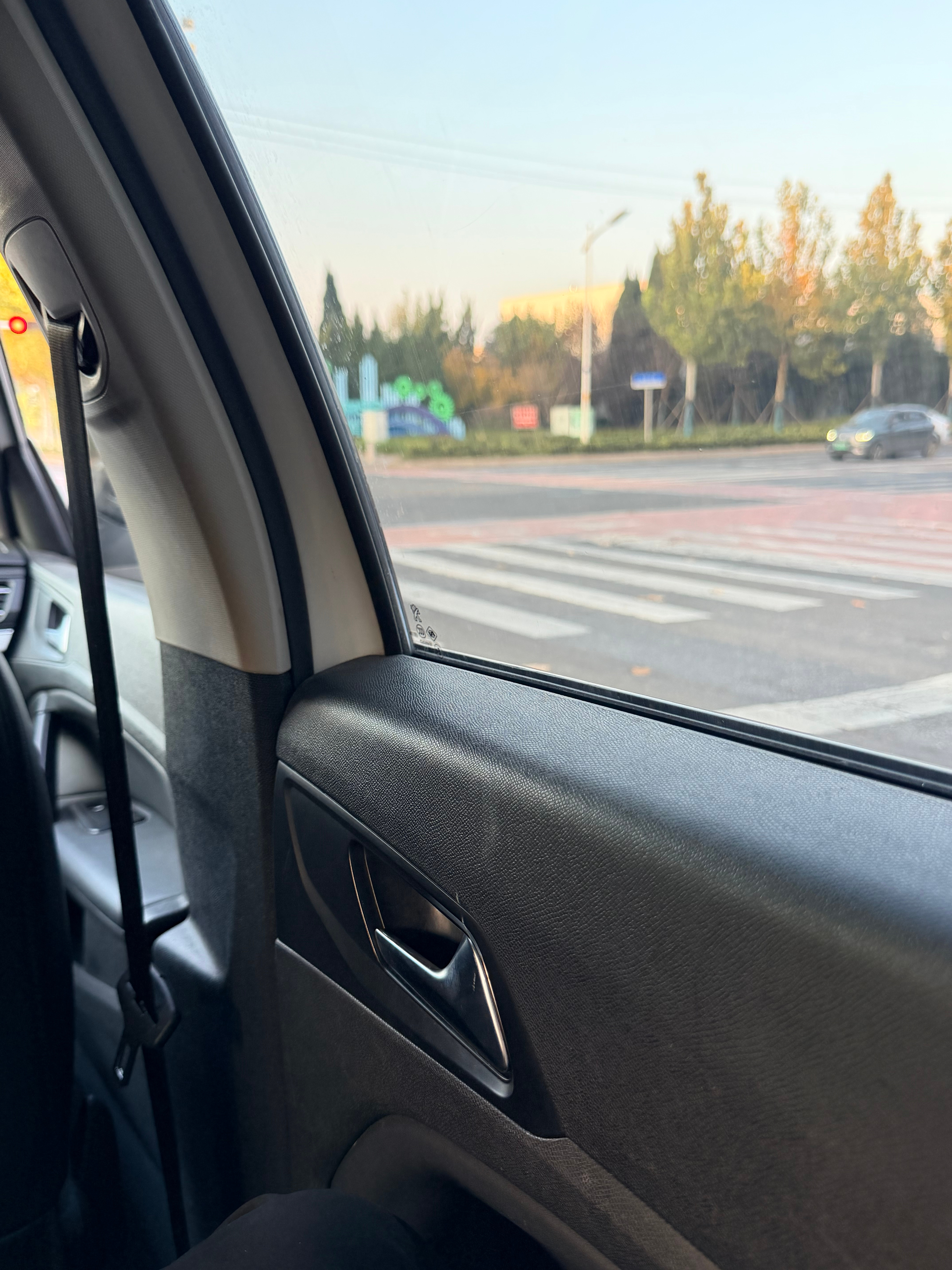 有车不开非得打车